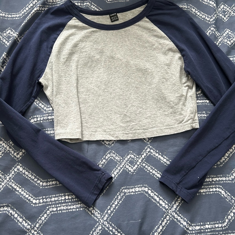Long sleeve baseball tee